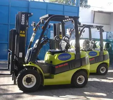 Empilhadeiras eficientes: como a escolha certa do equipamento reduz custos e aumenta a produtividade